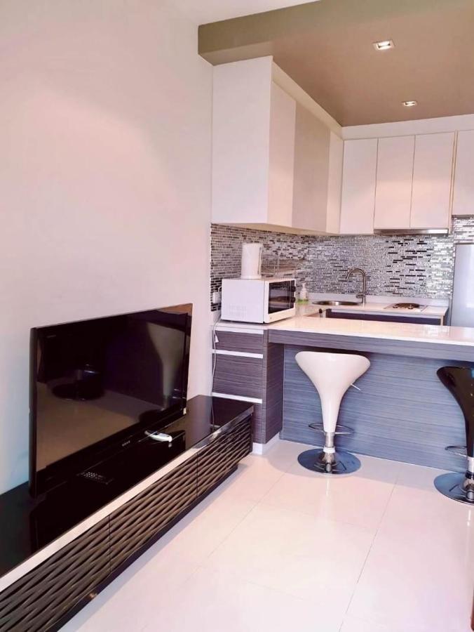 Gallery D Jomtien Экстерьер фото